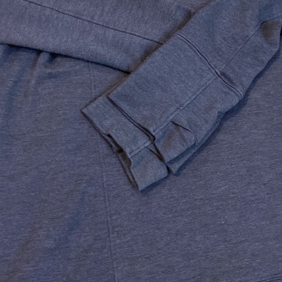 Under Armour Long Sleeve Pullover Loose Sweatshirt Size Small - Picture 10 of 10